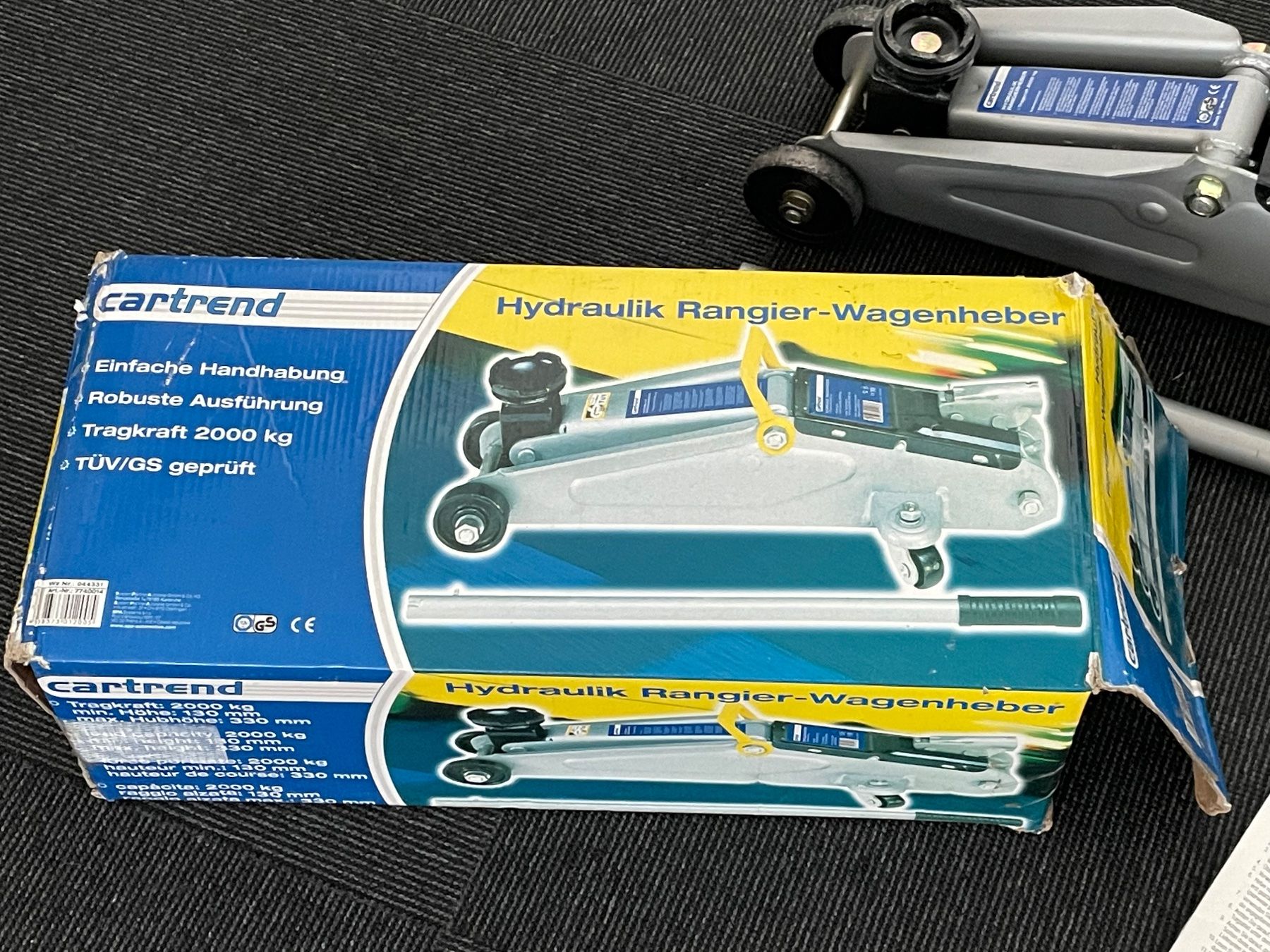 Piattaforme elevatrici & Crick: Hydraulischer Wagenheber Cartrend – Usato da Zürich venduto da plumita 2
