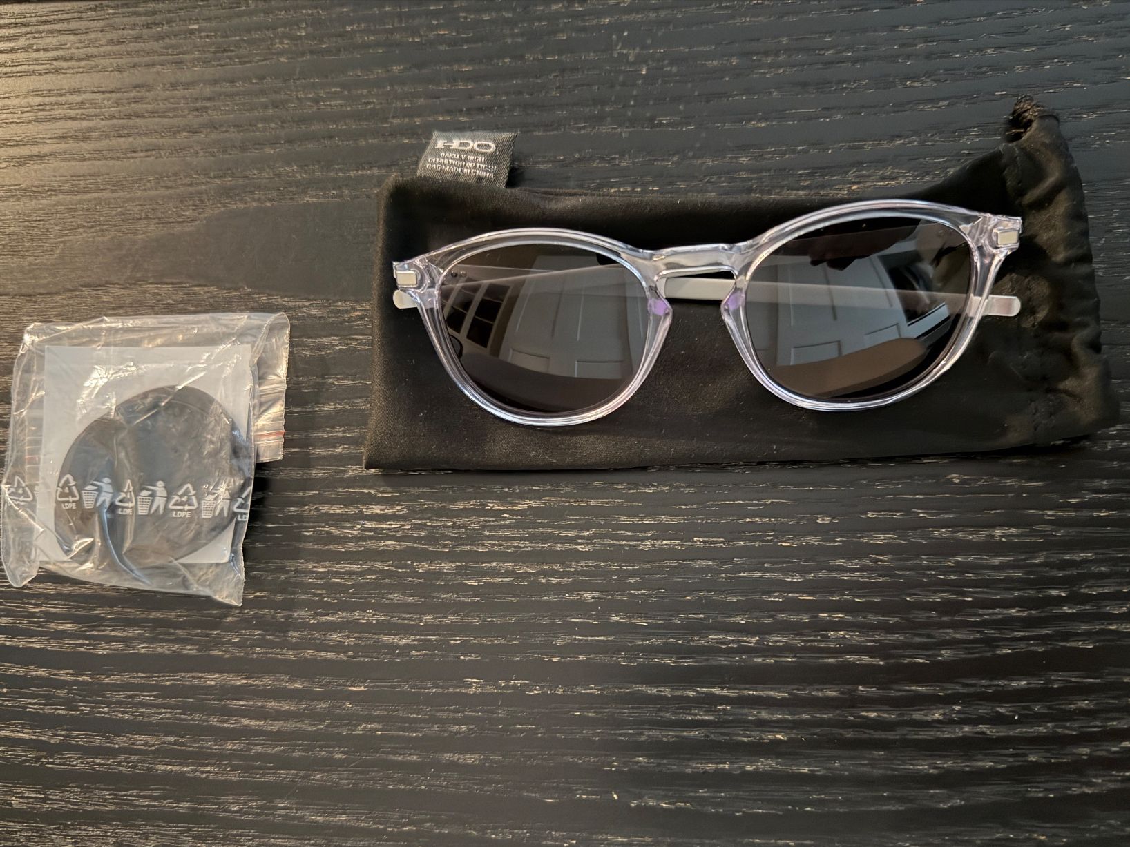 Oakley Occhiali & Lenti: Oakley Sonnenbrille + Ersatzlinse – Usato da Zürich venduto da Nomase10.