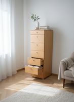 Schubladenkommode aus hellem Holz, 7 Schubladen