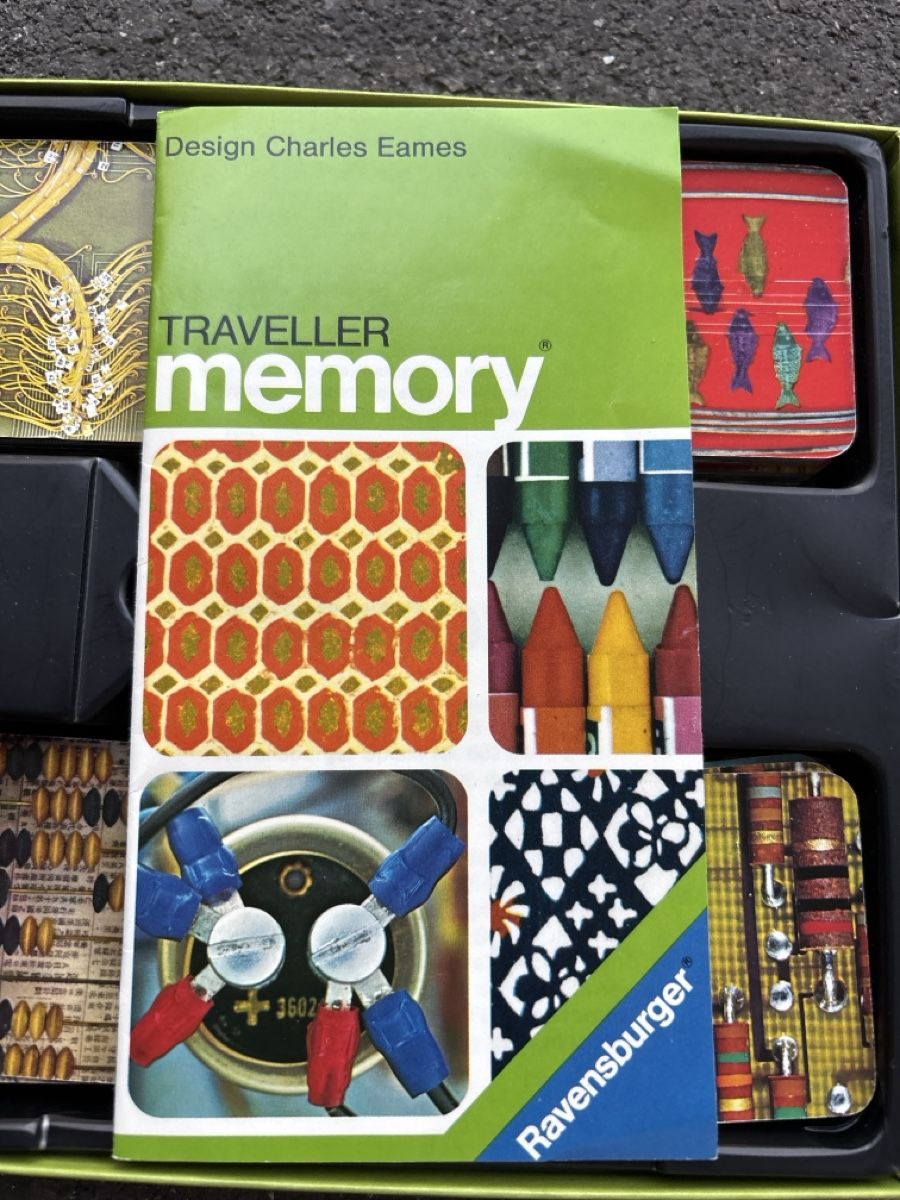 Ravensburger Jeux: Traveller Memory Ravensburger Charles Eames Design Spiel – D'occasion à Kriens par mir_v8ww 1