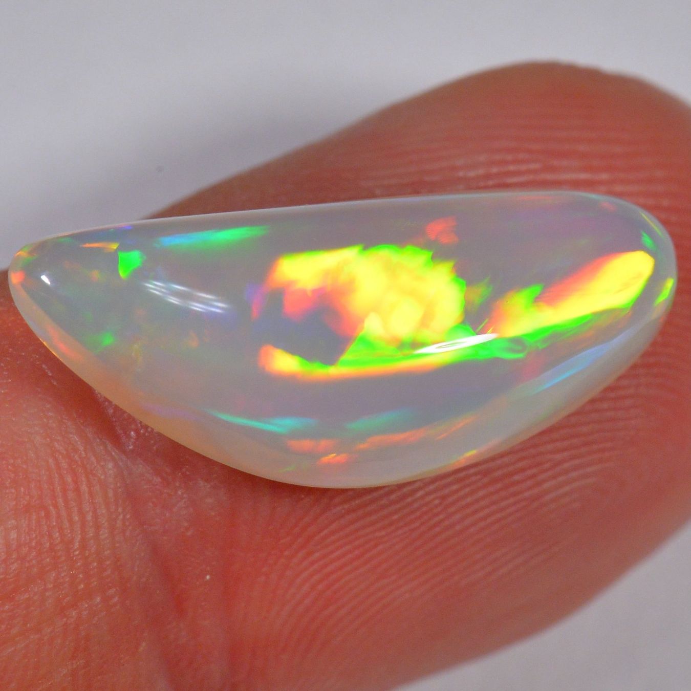 Pietre preziose: 6.1 Karat - Sehr heller Welo Opal - Neon Farben – Nuovo (secondo la descrizione) da Rüti ZH venduto da DeinOpal 1