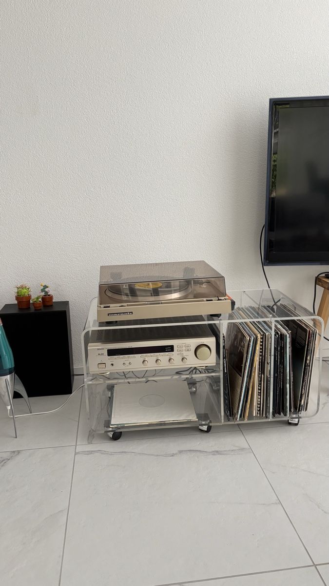 Cassettiere: Sideboard vintage Plexiglas – Usato da Seengen venduto da sa_land 9