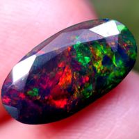 Opal Ethiopie 1.49 carats Facettée NOIR traité  CHF 1.-