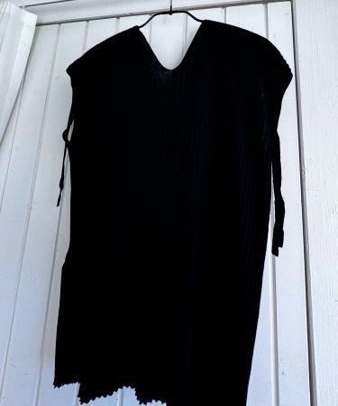 stylischer Pullunder gestrickt