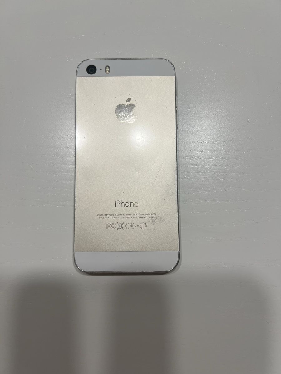 Apple Telefoni cellulari / Smartphones: I phone 5s – Usato da Münchenstein venduto da Furki22 1