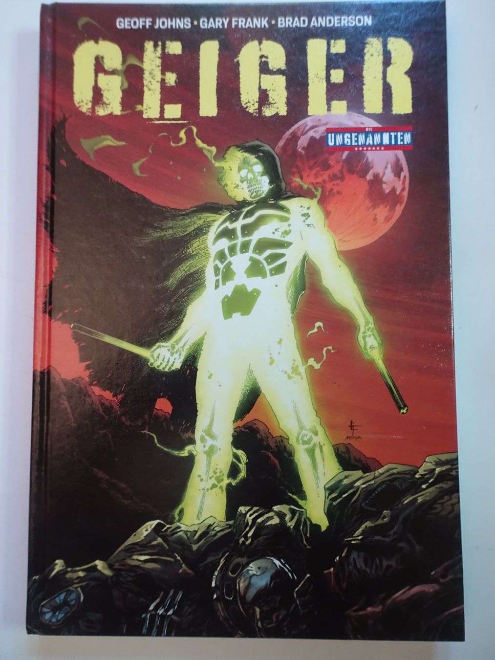 Fumetti: Geiger Comic Graphic Novel Geoff Johns Gary Frank Mad Ghost – Usato da Schönenwerd venduto da schnitzunddrunter