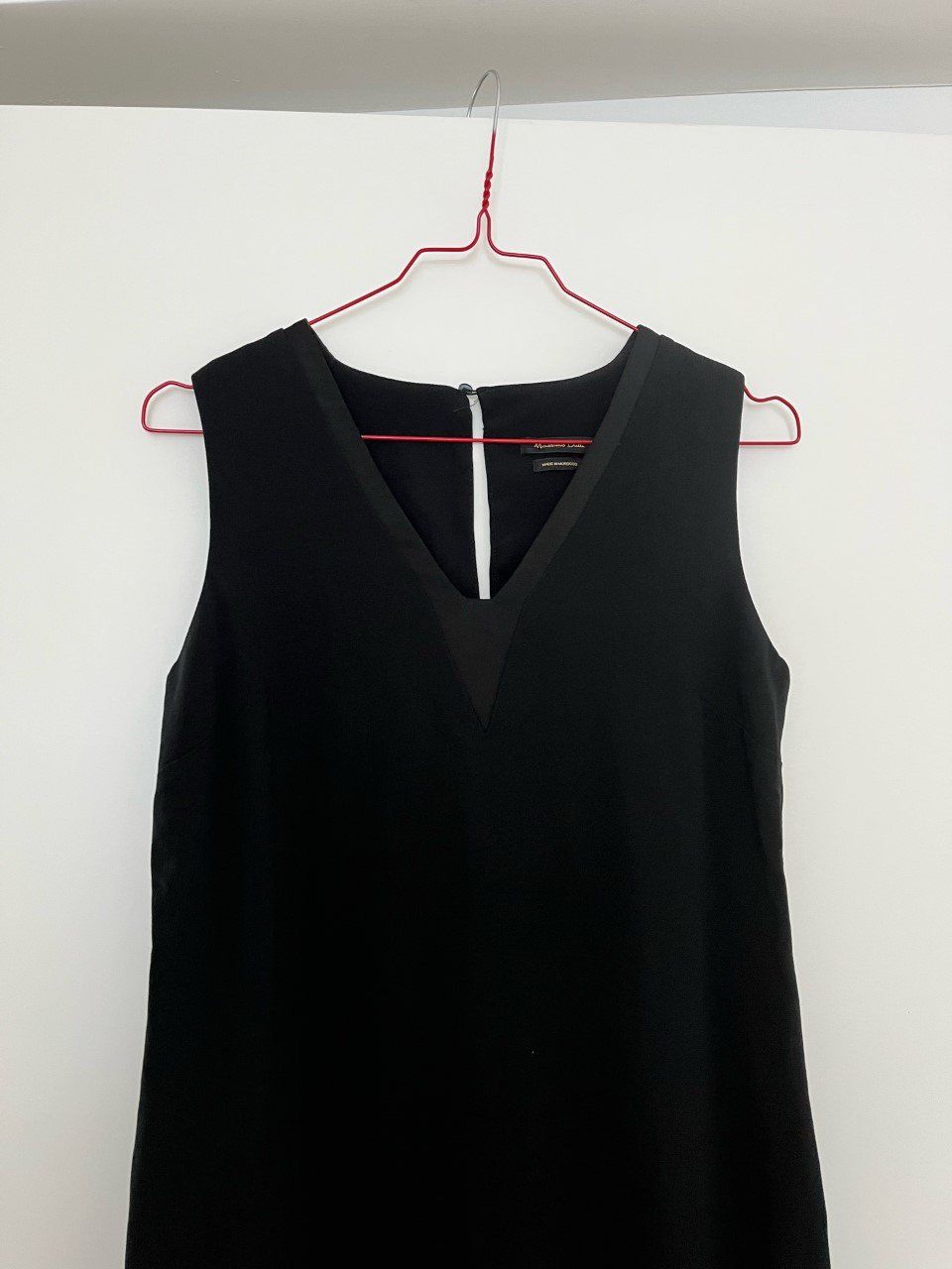 Massimo Dutti Vestiti: Etuikleid von Massimo Dutti Gr. 36, Farbe schwarz – Nuovo (secondo la descrizione) da Triesen venduto da dardaleni 1