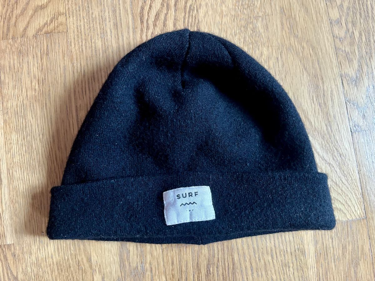 Hüte, Mützen & Caps: Surf inc. Beanie black unisex – Gebraucht aus Rhäzüns von duudii