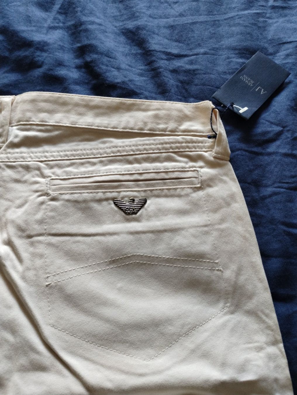 Armani Jeans: Armani jeans taille 29 crème – Neu (gemäss Beschreibung) aus Lausanne von Martinucci 7