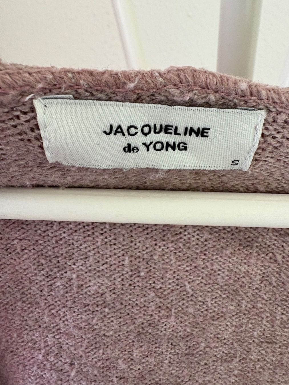 Giacche: Cardigan rosa mit Kapuze Grösse S – Usato da Altikon venduto da he.an 3