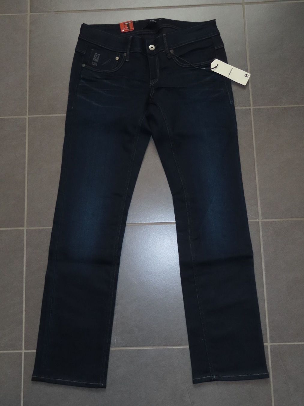 G-Star Jeans: Jeans G-STAR RAW W29 L30 ***NEU*** – Nuovo e nell'imballaggio originale da Wallenried venduto da Asyano 6