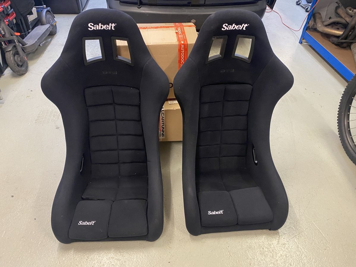 Accessori per altri veicoli: Sabelt GT3 Schalensitze Paar – Usato da Thun venduto da SANPA_90