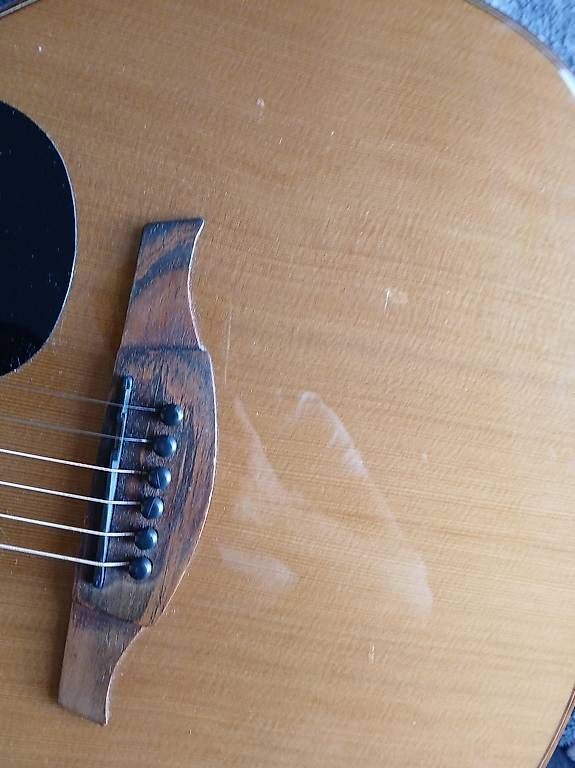 Strumenti musicali: Lag Tramontane T200ace électro-acoustique – Usato da Brot-Plamboz venduto da baggiins 4