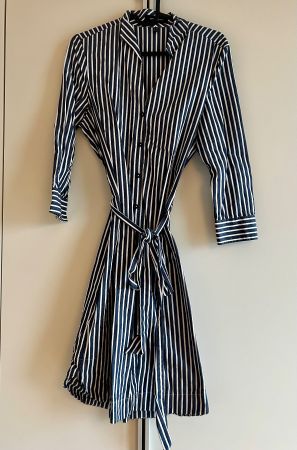 Elegantes Hemdkleid , Gr. 34, gestreift, neuwertig