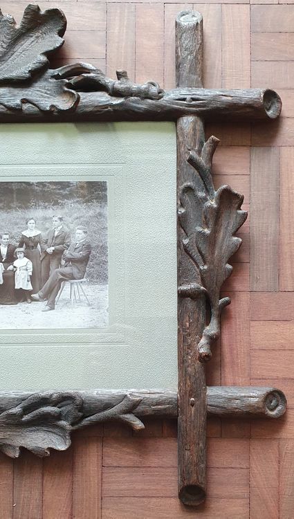 Künstlicher Eichenblatt-Zweig 70 Cm – Schwer Entflammbarer Deko-Kunstzweig Mit 42 Blättern Für Individuelle Dekoration