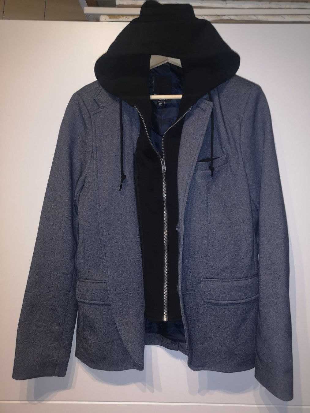 Giacche: Herren Blazer mit Kaputze,Gr. M – Nuovo (secondo la descrizione) da aarburg venduto da macacito 1