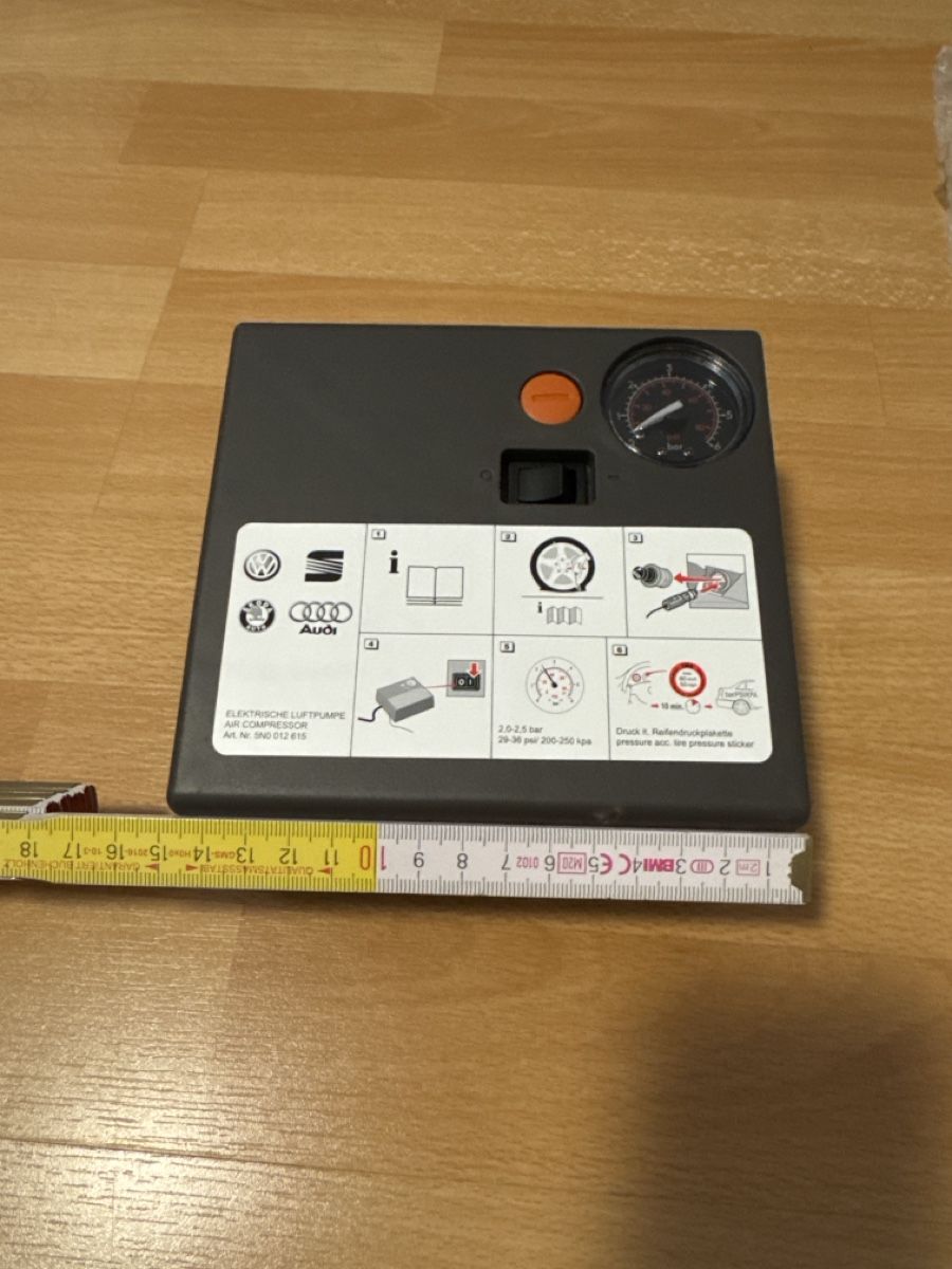 Pumpen: Elektronische Luftpumpe PKW 12V – Gebraucht aus Galgenen von PhilM.