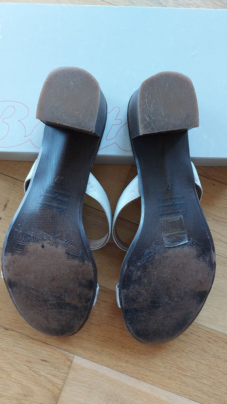 Chaussures femmes: Echtleder Sandalen – D'occasion à Spiez par Martebar 5