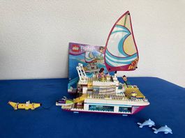 Lego catamaran