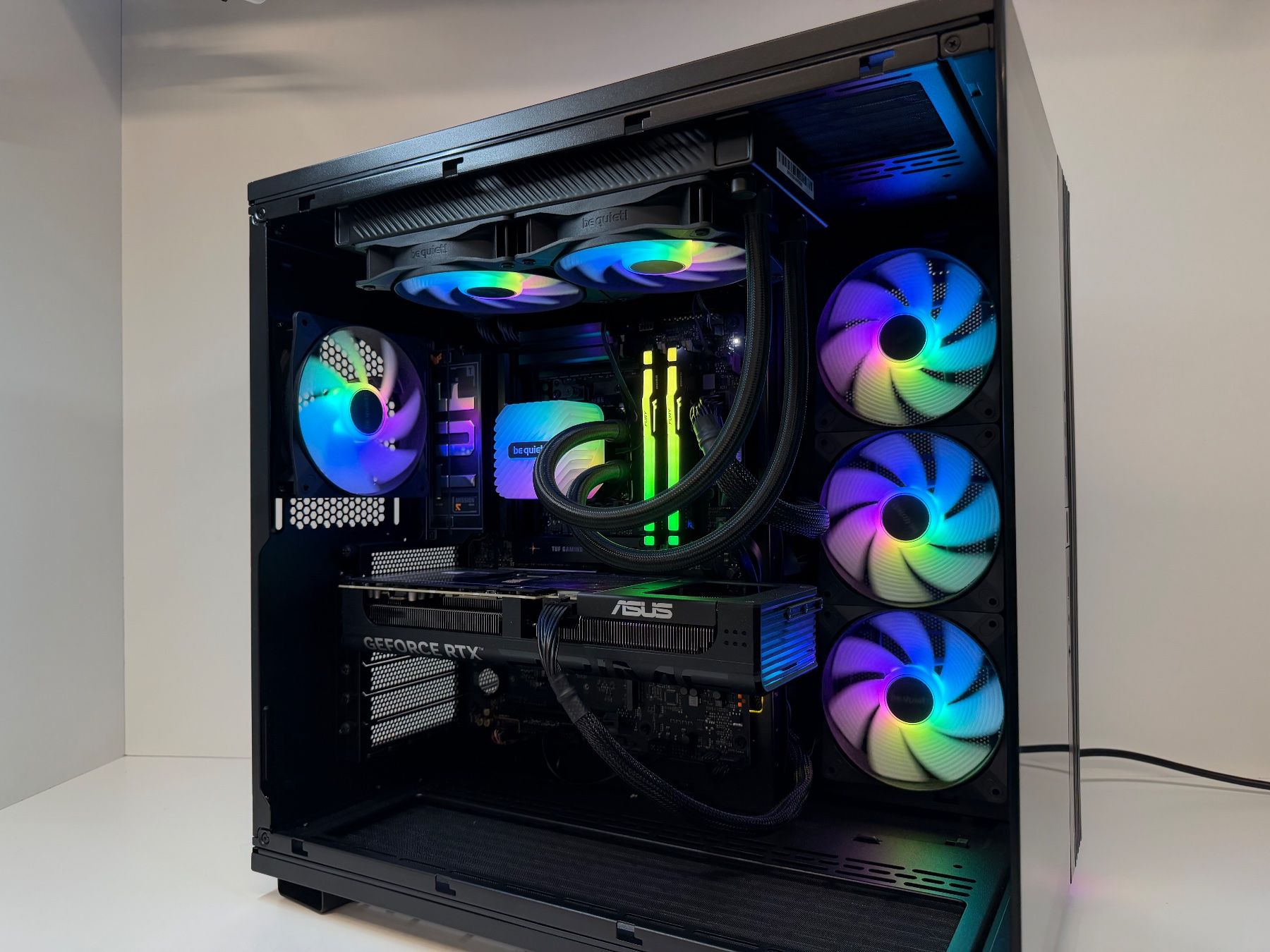 PC: PC Flug-Simulator, Ryzen 7, RTX5070, 64GB RAM, 2TB, Win11 – Nuovo e nell'imballaggio originale da Lachen SZ venduto da alcom-electronics 5