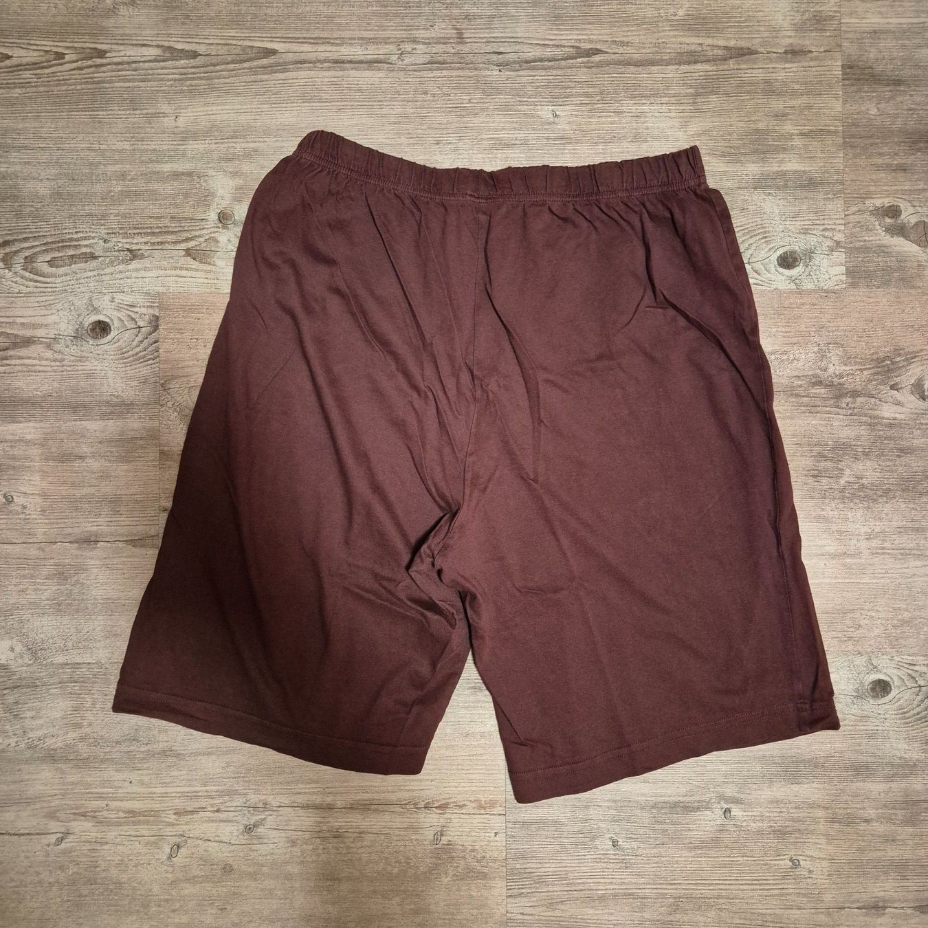 Pantalons: Short – D'occasion à Porrentruy par Nos_petites_affaires
