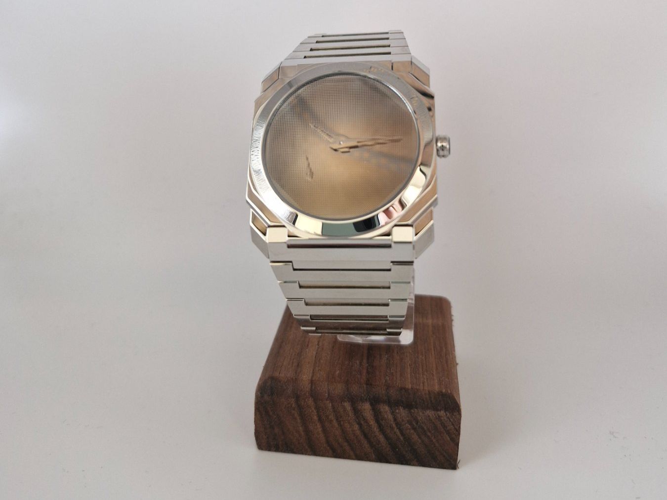Bulgari Orologi: Bulgari Octo Finissimo Sejima Limited – Usato da Gümligen venduto da BenMet 1
