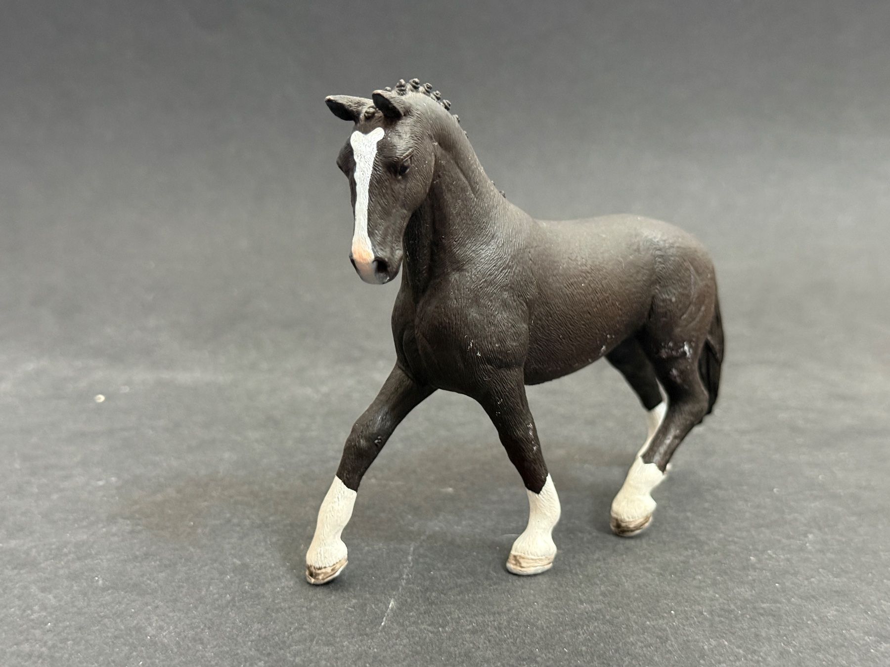 Schleich Figuren: Schleich 13832 Tennessee Walker Wallach Pferd – Gebraucht aus Ennetbaden von mapa05 1