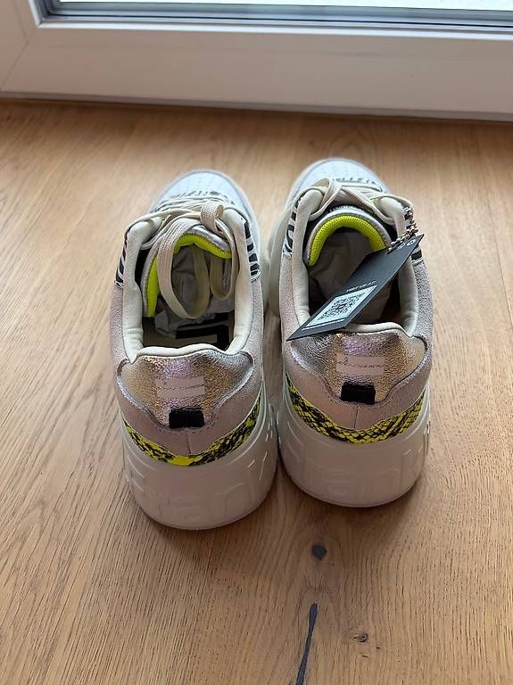 Chaussures femmes: D franklin 39 – D'occasion à Affeltrangen par male81 2