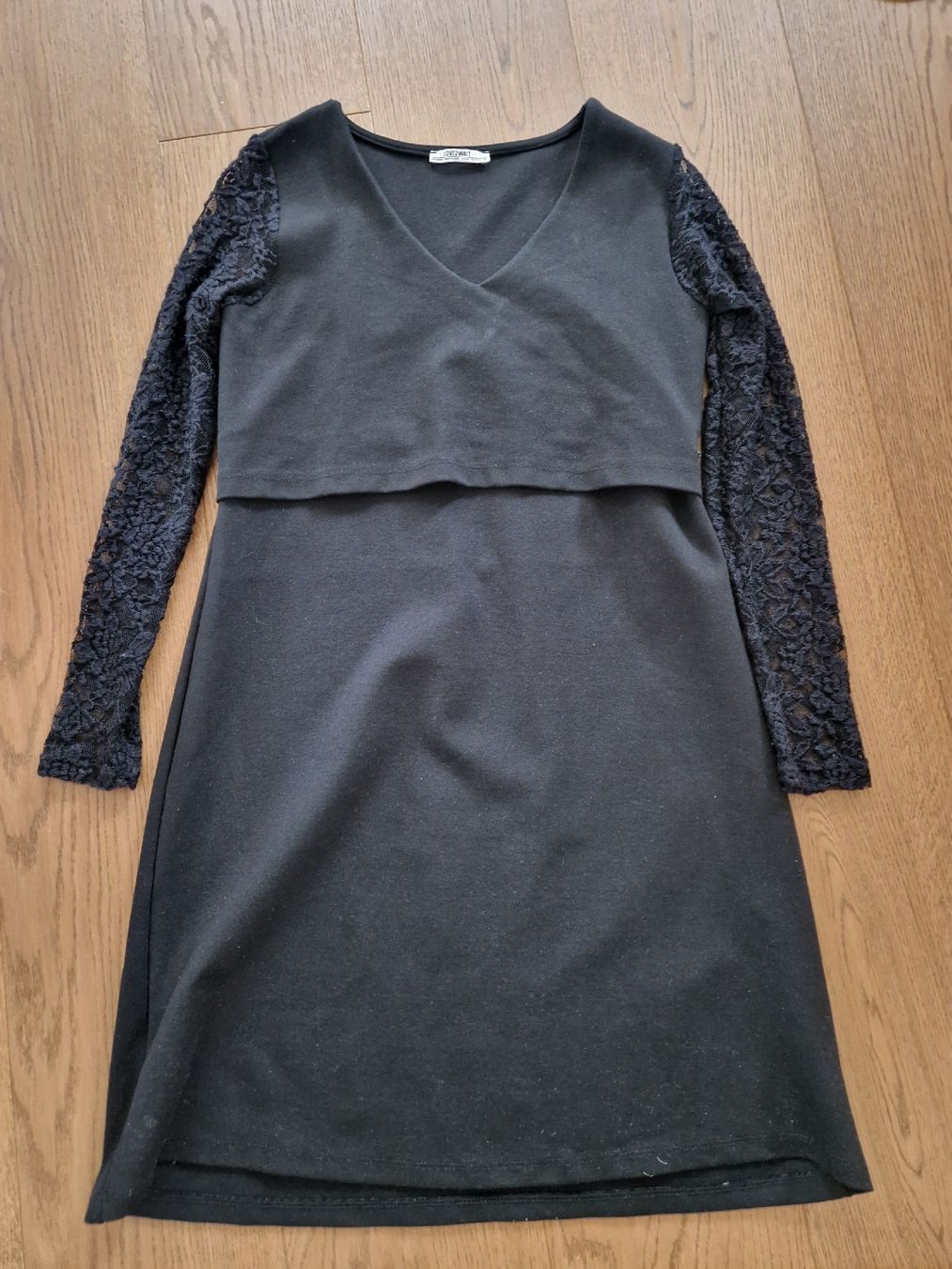 Vestiti: Love2Wait Kleid S, Schwarz mit Spitzeärmel. – Usato da Sarnen venduto da sabine.kofler 3