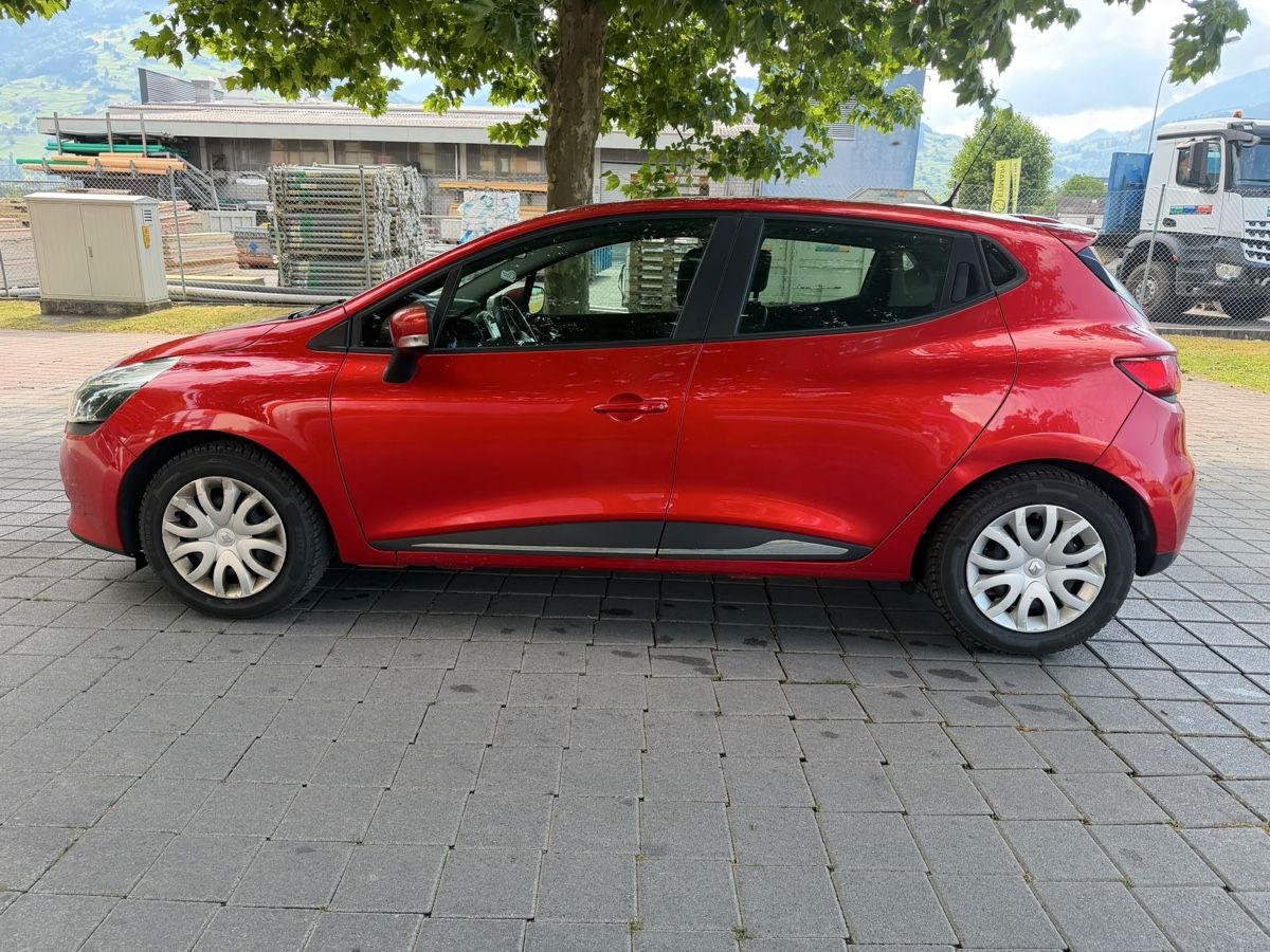 Renault Automobili: Renault Clio 90 – Usato da Buchs SG venduto da mef_78tr 1