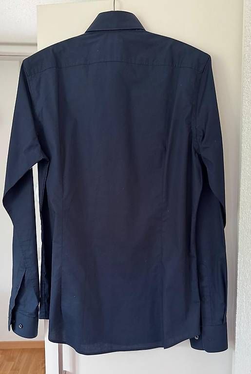 We Camicie: WE_Herren Hemd. Slim & Stretch. Dunkelblau. Gr. XS. – Usato da Zürich venduto da Sunnyflower97 1
