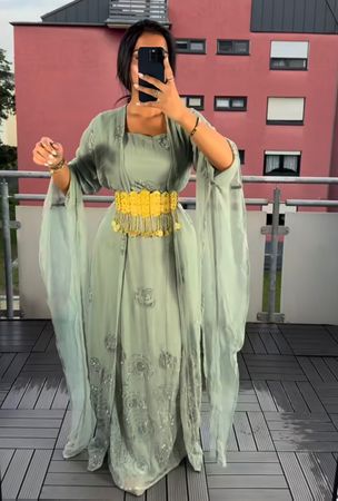 Traditionelles Kurdisches Kleid Grösse S/M