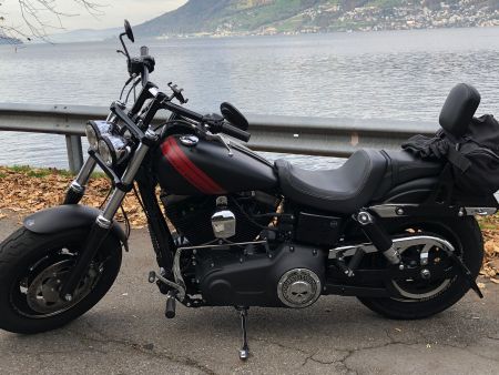 Harley-Davidson Fat Bob Custom schwarz 1690ccm guter Zustand