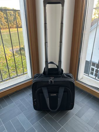 Samsonite Business Trolley Pro DLX-5