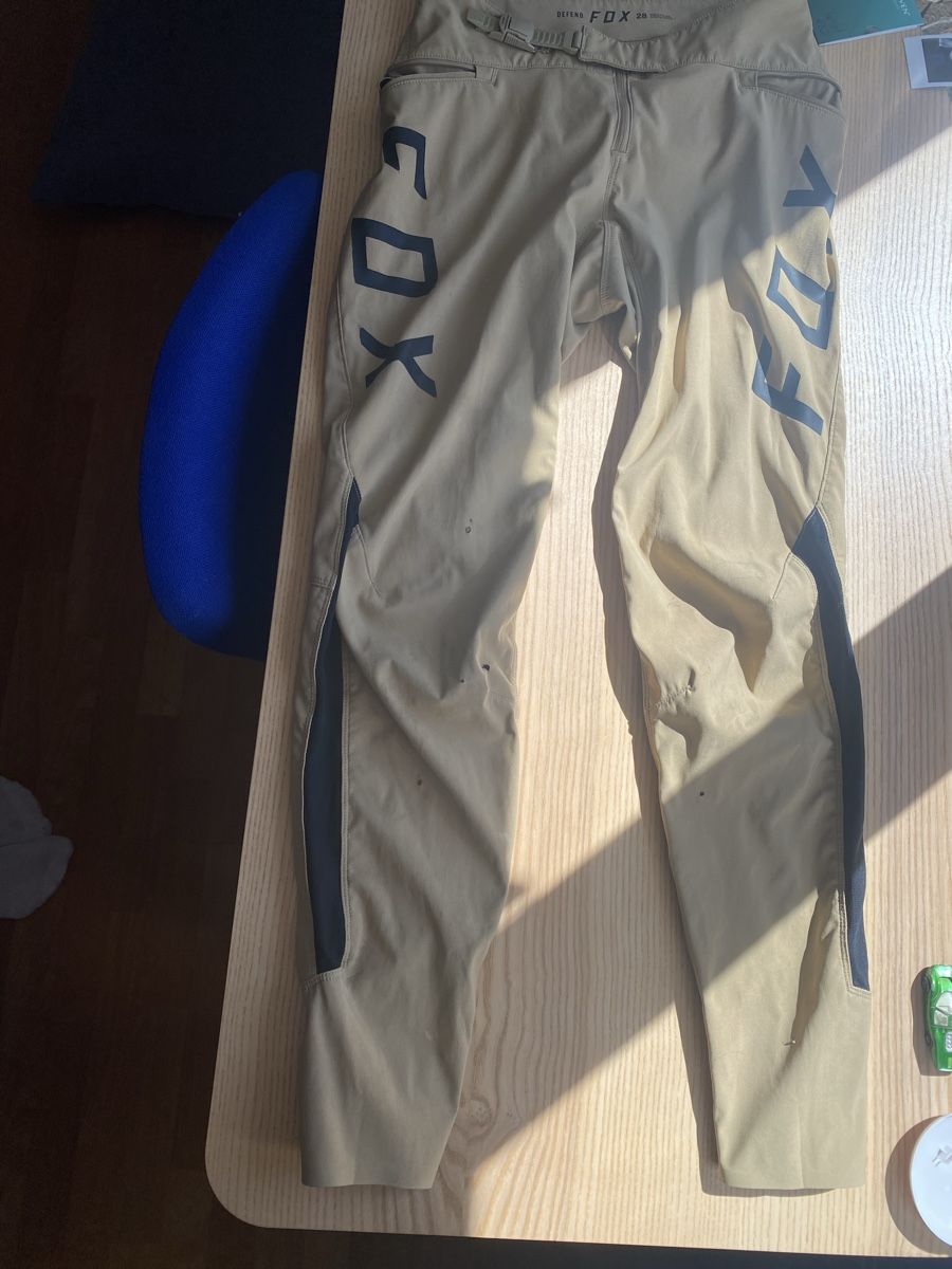 Fox Pantaloni: Fox Defend Offroad Hose Grösse 28 – Usato da Untersiggenthal venduto da Felix_TK 1