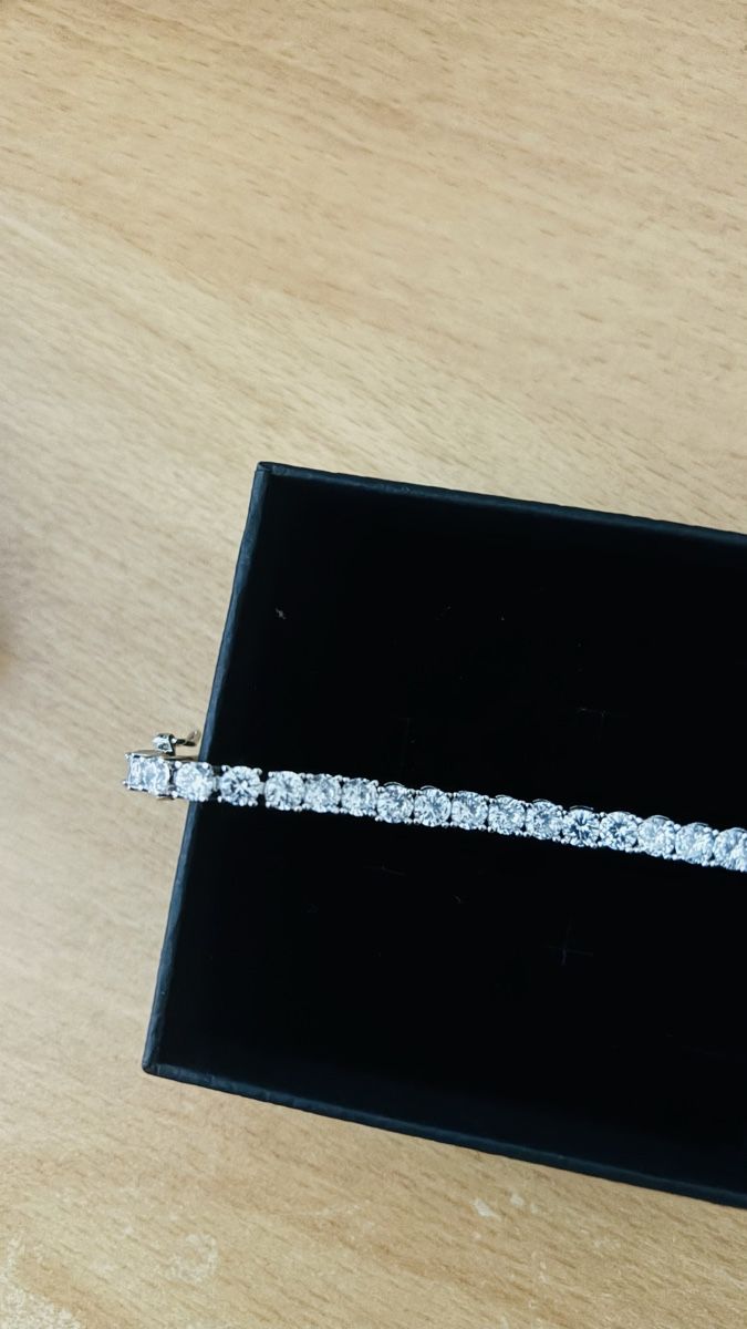 Bracciali & Braccialetti: Tennis Bracelet Silver Crystal New – Nuovo (secondo la descrizione) da Stallikon venduto da Toluu 1