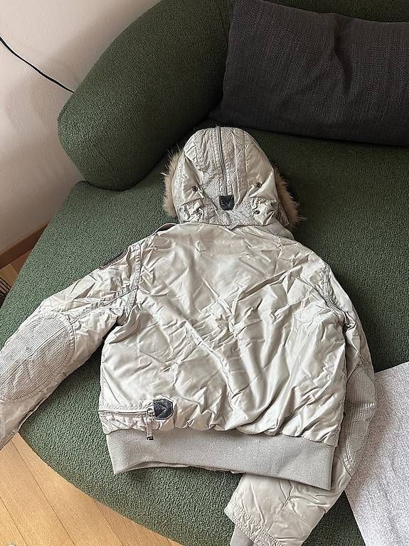 Vestes: ParaJumpers Bomber Jacke Silber  – D'occasion à Zürich par viv_y579 3
