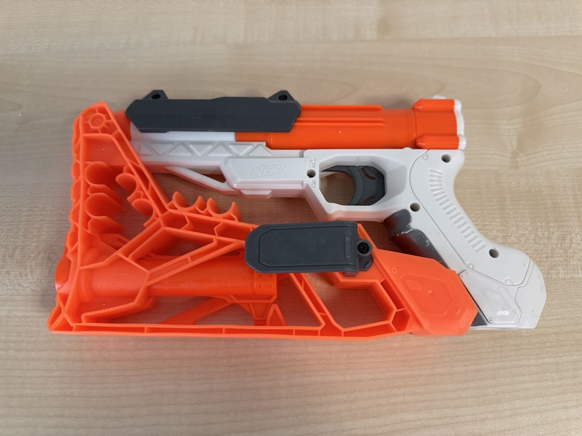 Nerf Giocattoli: Nerf Elite Disrupter & Stockade Gewehr + ca. 100 Darts – Usato da Rüti ZH venduto da Kiwi02 4