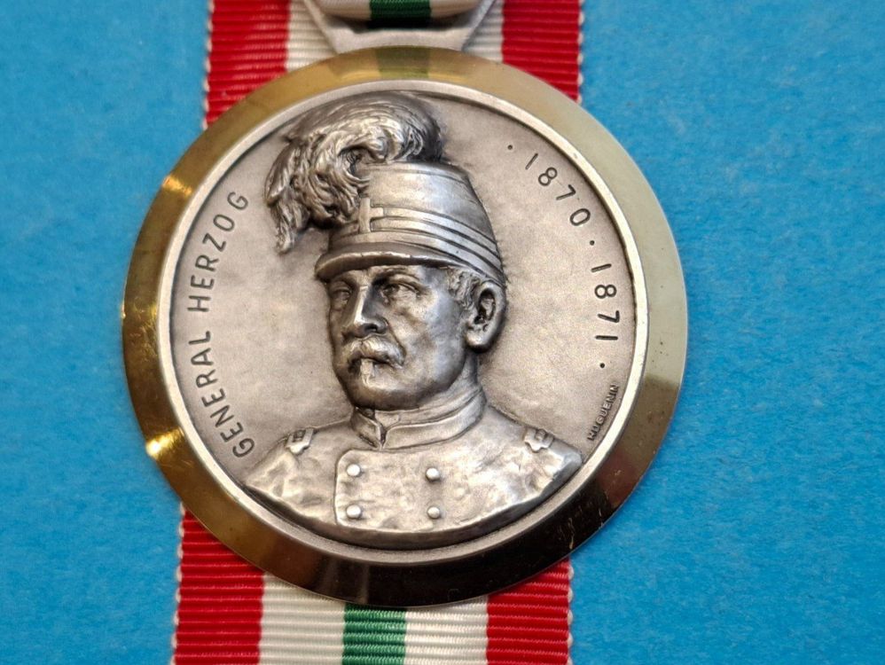General Herzog 1970 - sehr schöne Relief Medaille (R512) | Kaufen auf ...