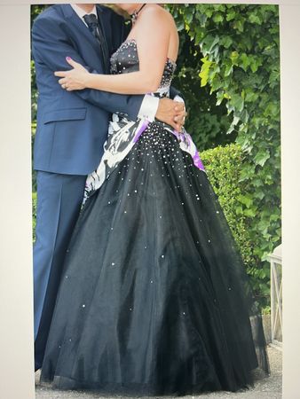Spektakuläres Abendkleid mit Pailletten Grösse 42