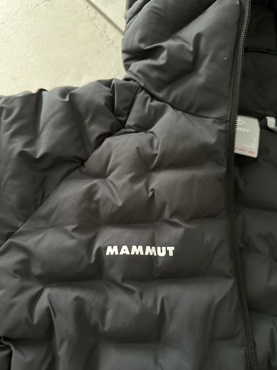 Mammut Giacche: Mammut Damen Winterjacke L – Usato da Davos Platz venduto da Anakonda1 4