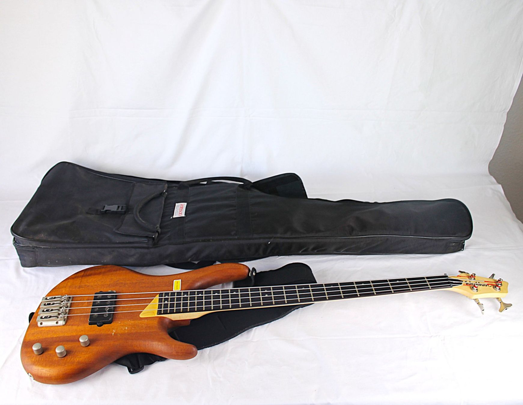 Washburn Strumenti musicali: Washburn Bantam RB2000 E-Bass – Usato da Reinach BL venduto da bk_brockireinach