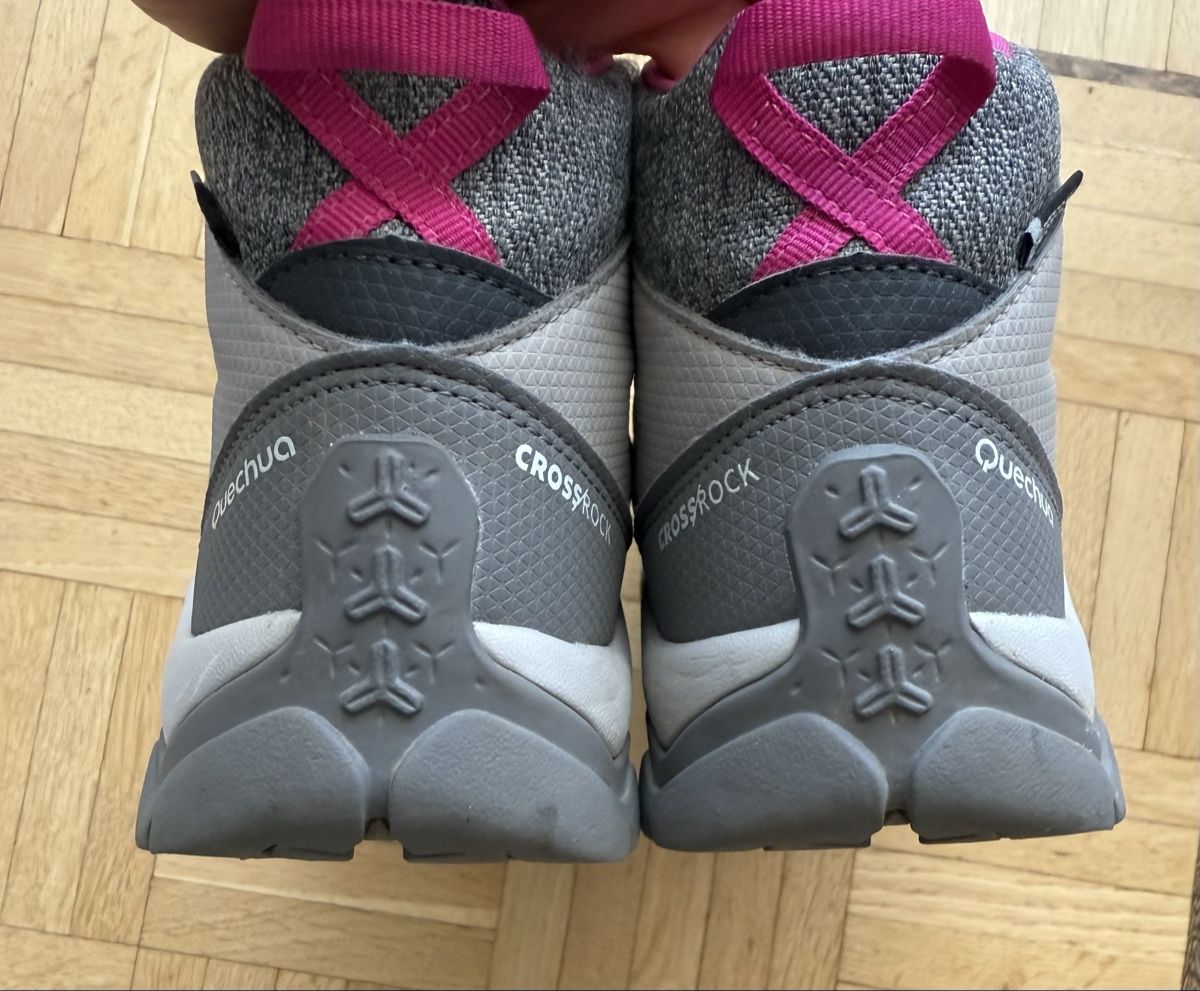 Decathlon Scarpe da uomo: Chaussures de randonnée Quechua Crossrock, 38 – Usato da Genève venduto da Margo_82 1