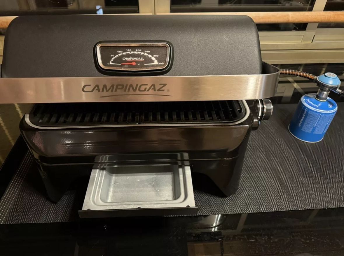 Griglie: Campingaz Attitude 2go CV Gasgrill – Usato da Urdorf venduto da Tina_a