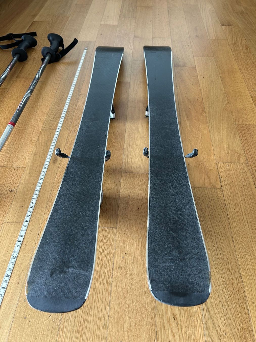 Head Sci: Head Full Speed Ski mit Stöcken, 90cm – Usato da Zürich venduto da philan123 1