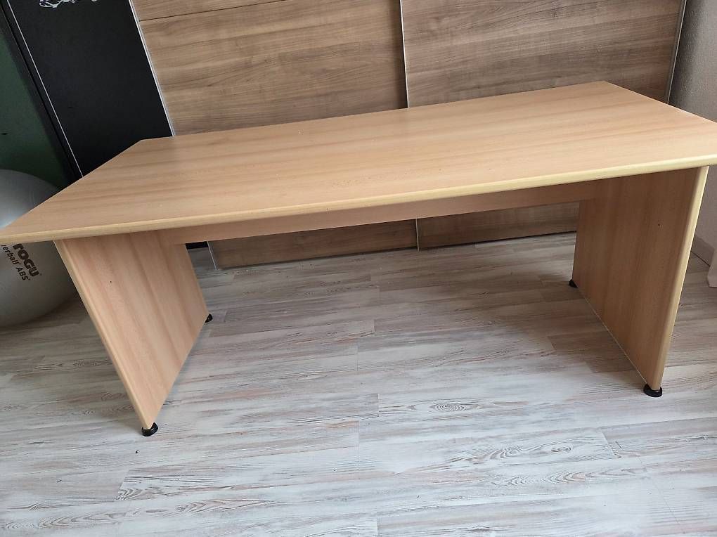 Scrivanie: bureau en bois pour enfant/ado – Usato da Eschert venduto da pie_zm2q 1