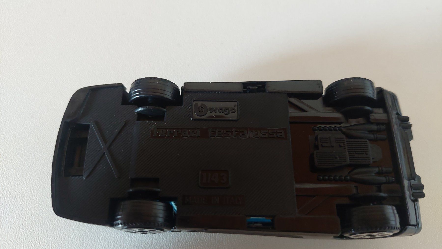 Bburago Modellini d'auto: Burago Ferrari Testarossa 1/43, schwarz – Nuovo (secondo la descrizione) da Erlinsbach venduto da pfunky 2