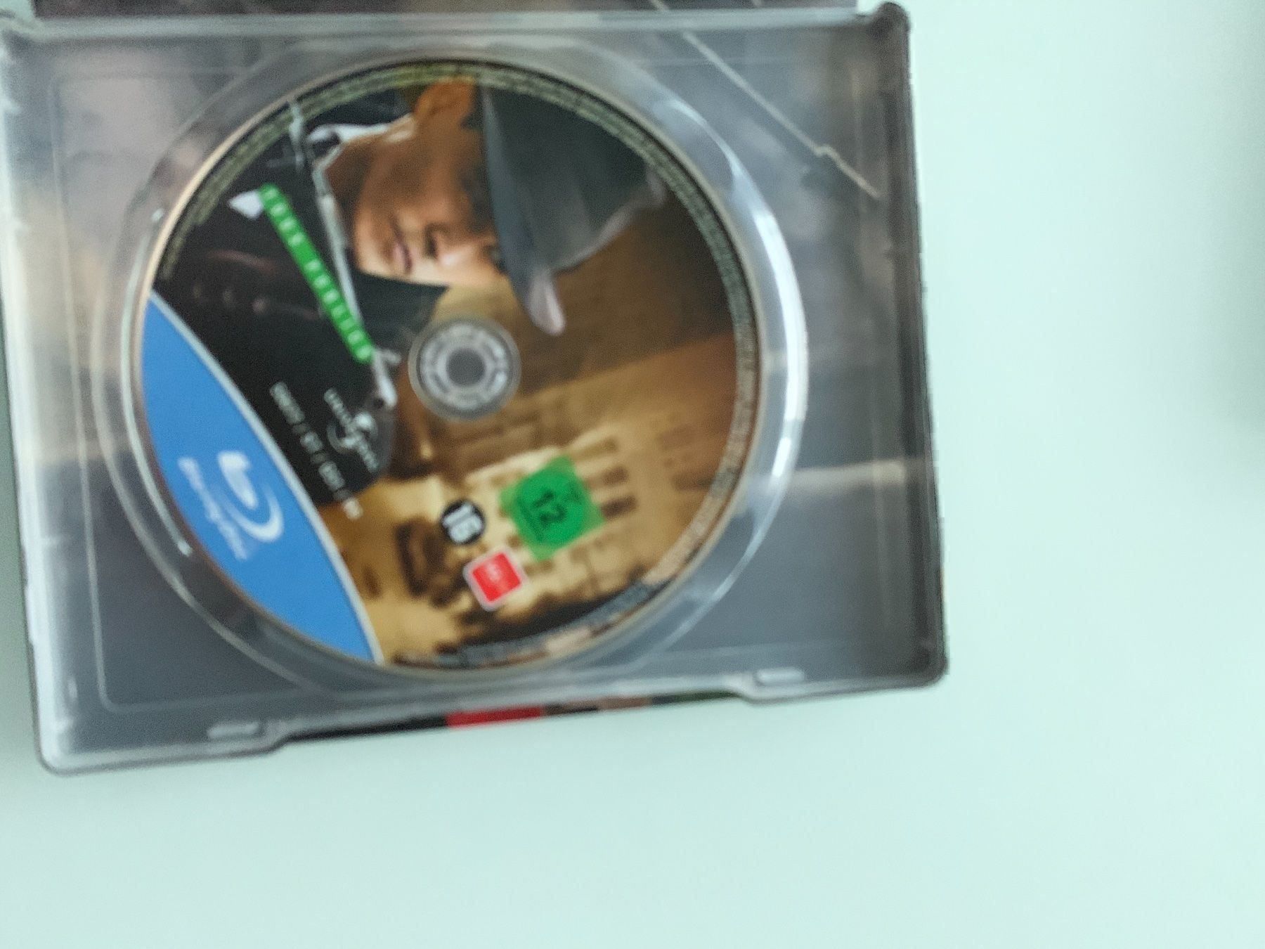 Tutti i DVDs: blu Ray public enemies – Usato da Goldach venduto da ztp 1