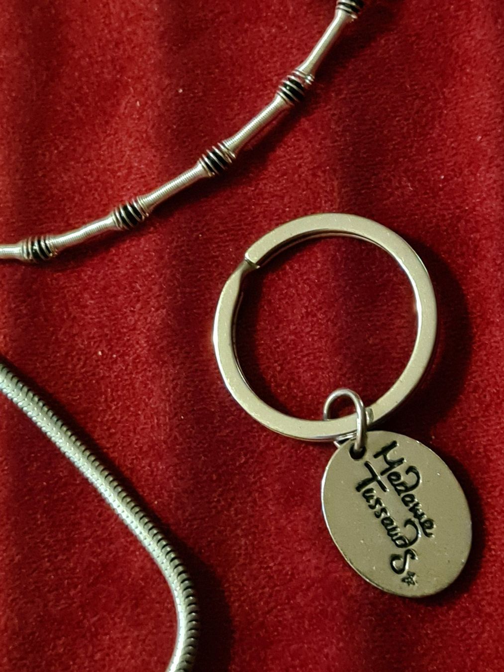 Altri gioielli: Lot Vintage Modeschmuck, 7 Stück, Farbe Silber – Usato da Münchenbuchsee venduto da babilibern 3