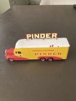 Camion miniature Bernard Pinder, état d'usage, jaune